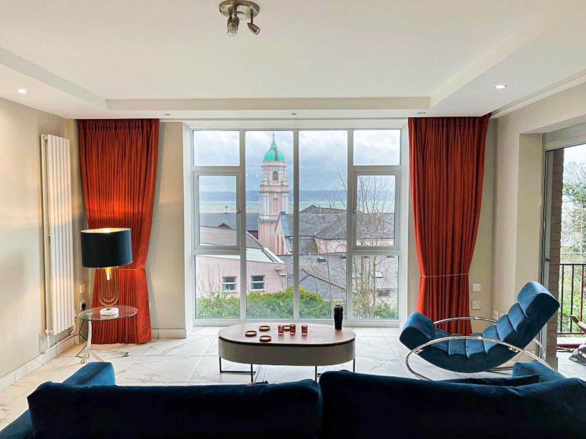 Modern Luxurious Apartment W/ Patio Balcony & View Jordanstown Eksteriør bilde